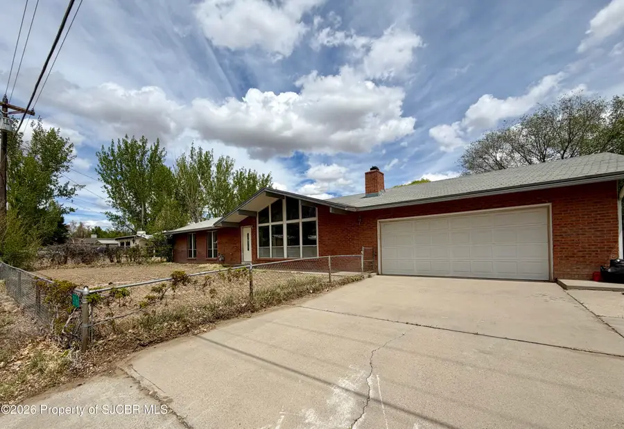 316 N Frontier Street, Bloomfield, NM 87413 - #2