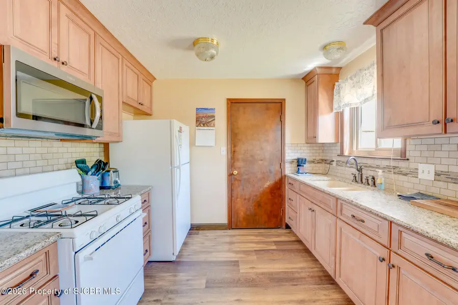 806 La Plata Avenue, Aztec, NM 87410 - #3