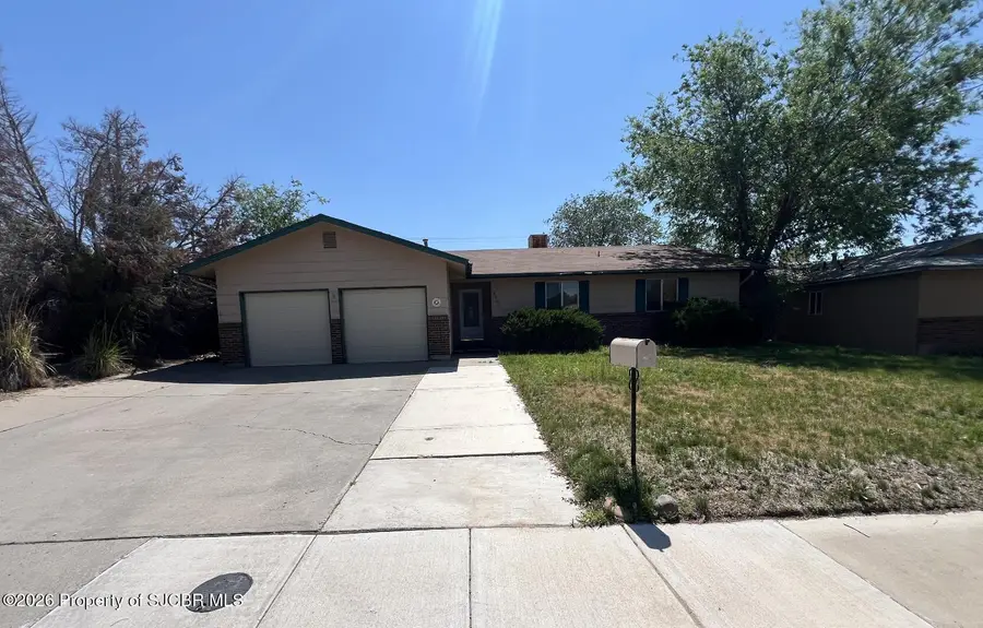 2112 N Municipal Drive, Farmington, NM 87401 - #2