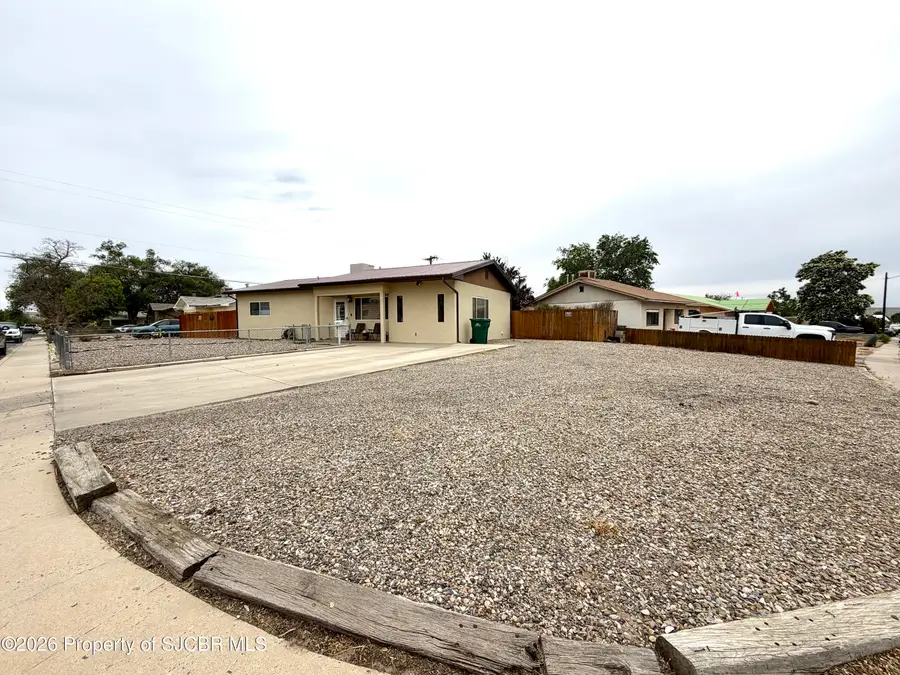 2501 E 23rd Street, Farmington, NM 87401 - #3
