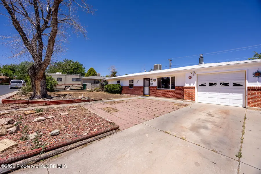304 W 27th Street, Farmington, NM 87401 - #3