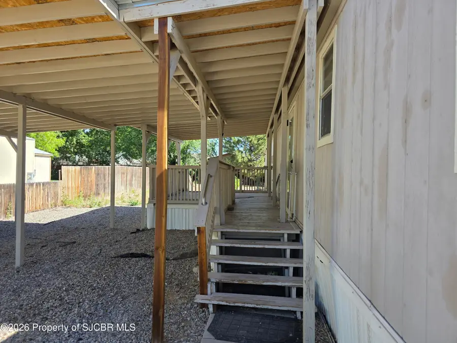 520 Shirley Street, Bloomfield, NM 87413 - #3