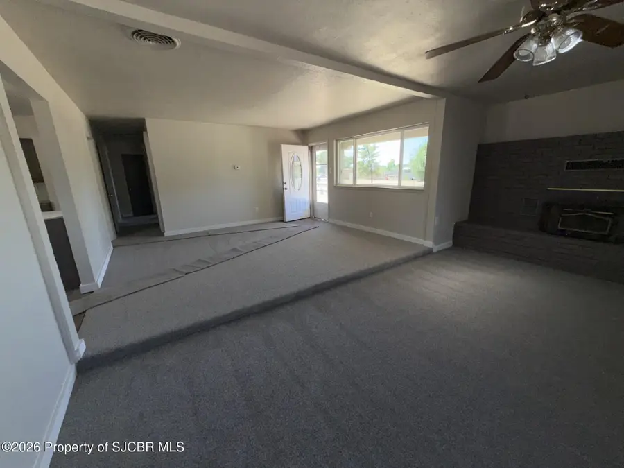 3806 Sierra Vista Drive, Farmington, NM 87402 - #3