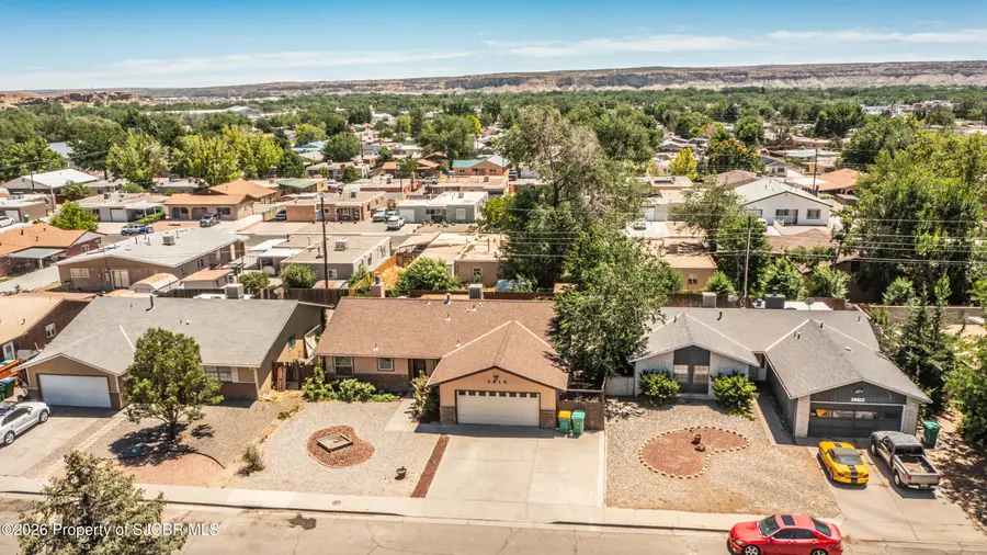 2313 E 18th, Farmington, NM 87401 - #2