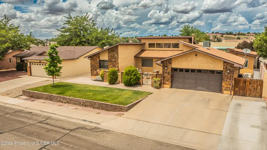 1106 E 35th, Farmington, NM 87401 - #2