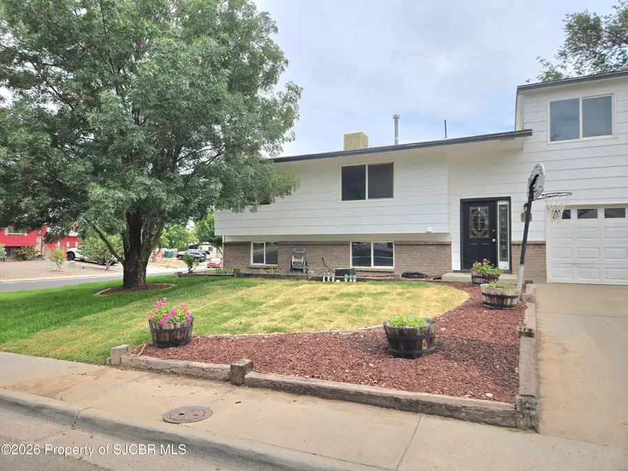 3011 Centenary, Farmington, NM 87402 - #2