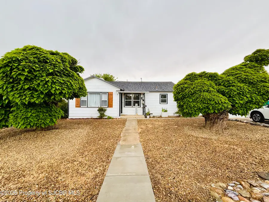 1009 N Dustin, Farmington, NM 87401 - #3