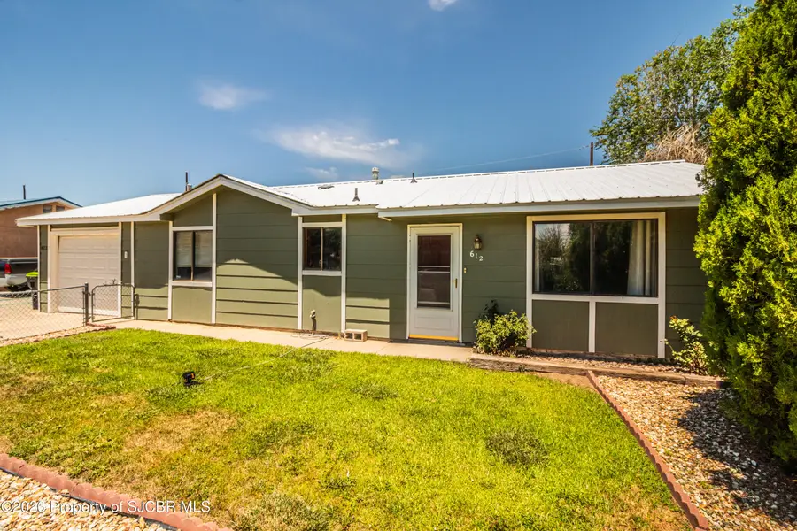 612 Honeylocust, Bloomfield, NM 87413 - #3