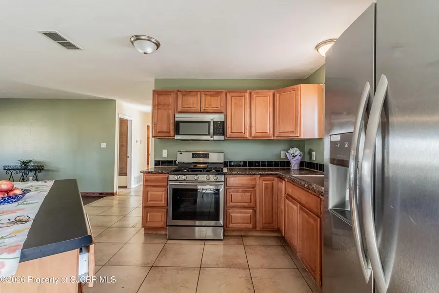 3104 Mortensen Road, Farmington, NM 87402 - Image #2