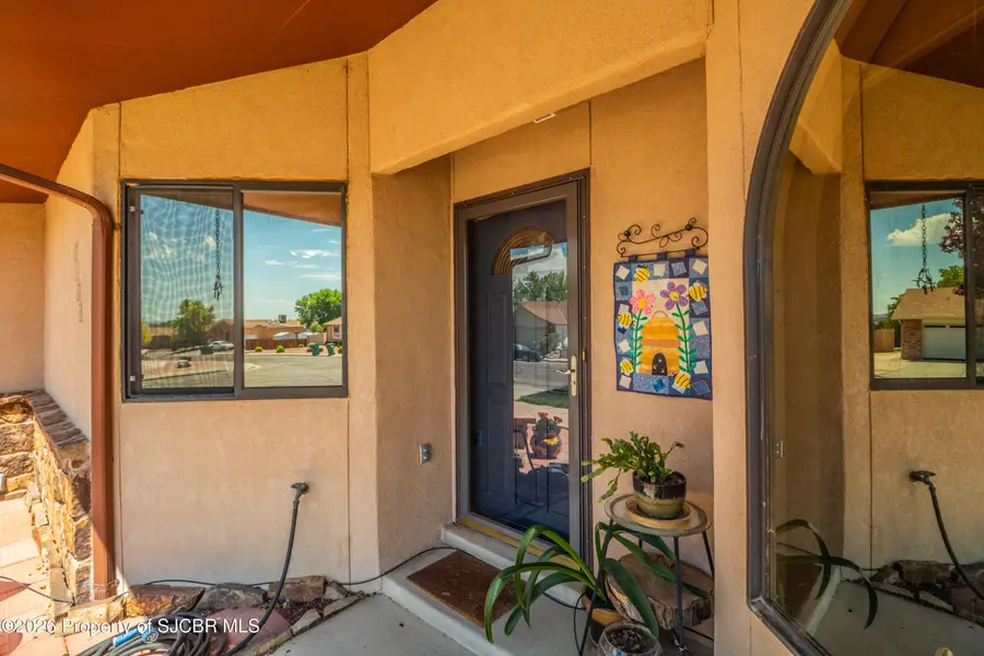 1108 E 35th, Farmington, NM 87401 - #3