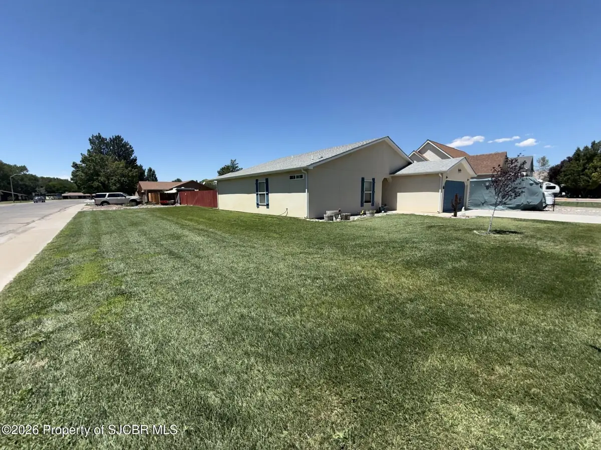 1 Road 6071, Farmington, NM 87401 - #1