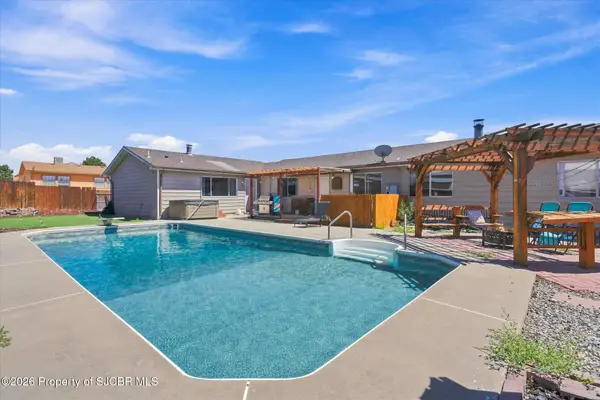 500 E 37th, Farmington, NM 87401