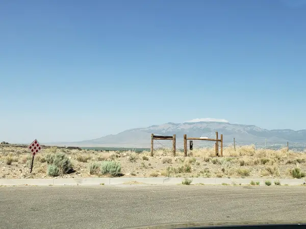 7904 Marigold Drive Nw, Albuquerque, NM 87120