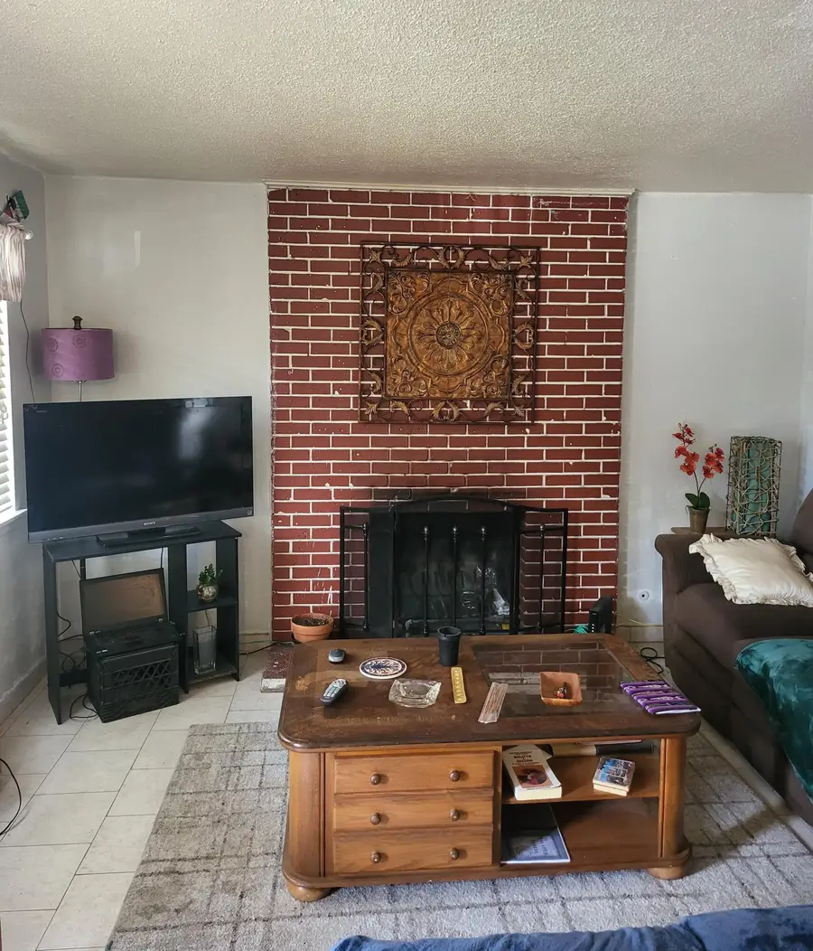 3931 Ortiz Court Ne #APT B, Albuquerque, NM 87110 - Image #2