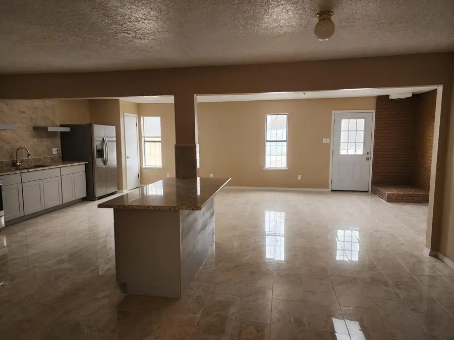 10622 Benavides Road Sw, Albuquerque, NM 87121 - Image #2