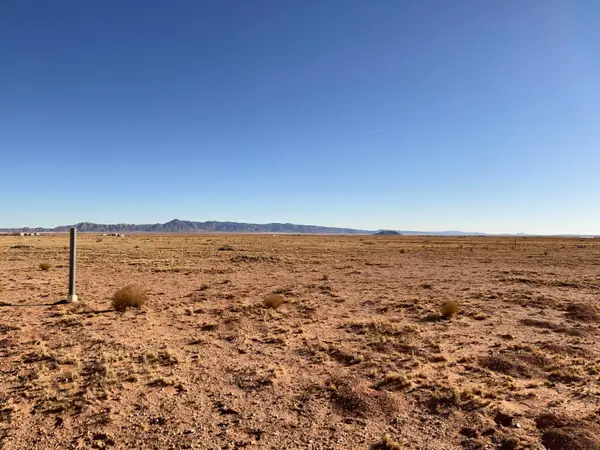 Roberto Ave: Lot 12 Block 390, Veguita, NM 87062