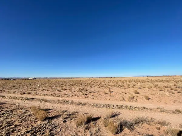 Orlando Ave: Lot 18 Block 389, Veguita, NM 87062