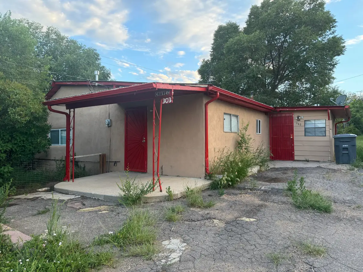 303 Chavez Street, Las Vegas, NM 87701 - Image #1