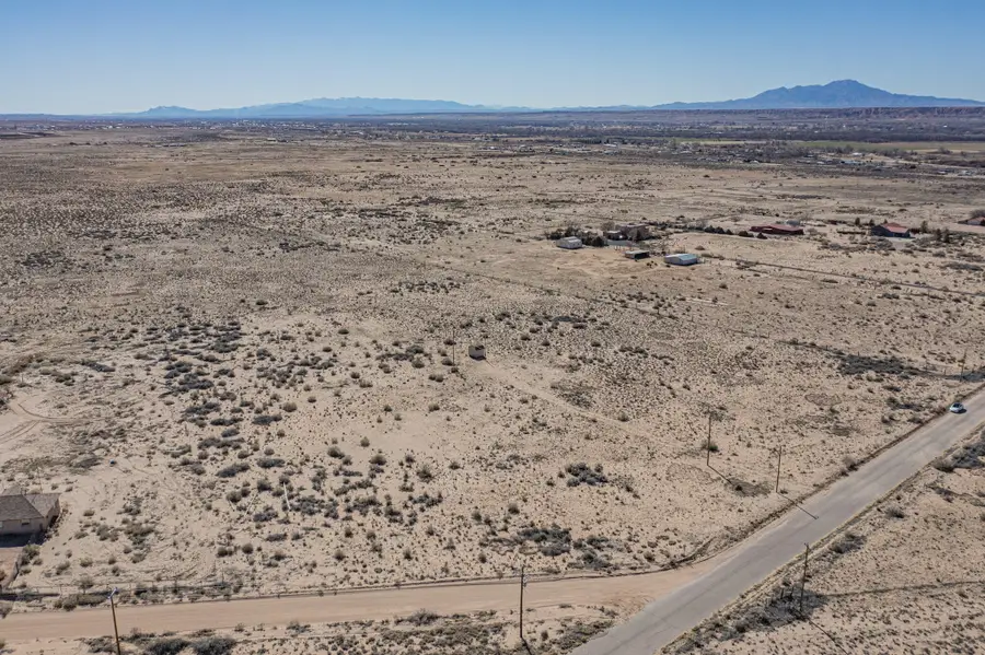 72 Ricardo Avenue, Belen, NM 87002 - Image #2