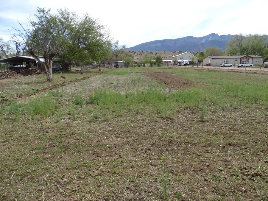 926 Oak Street #A-2, Bernalillo, NM 87004 - #2