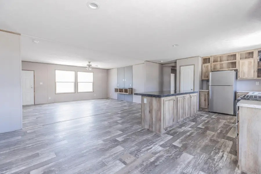 506 W Arthur Avenue, Estancia, NM 87016 - Image #2