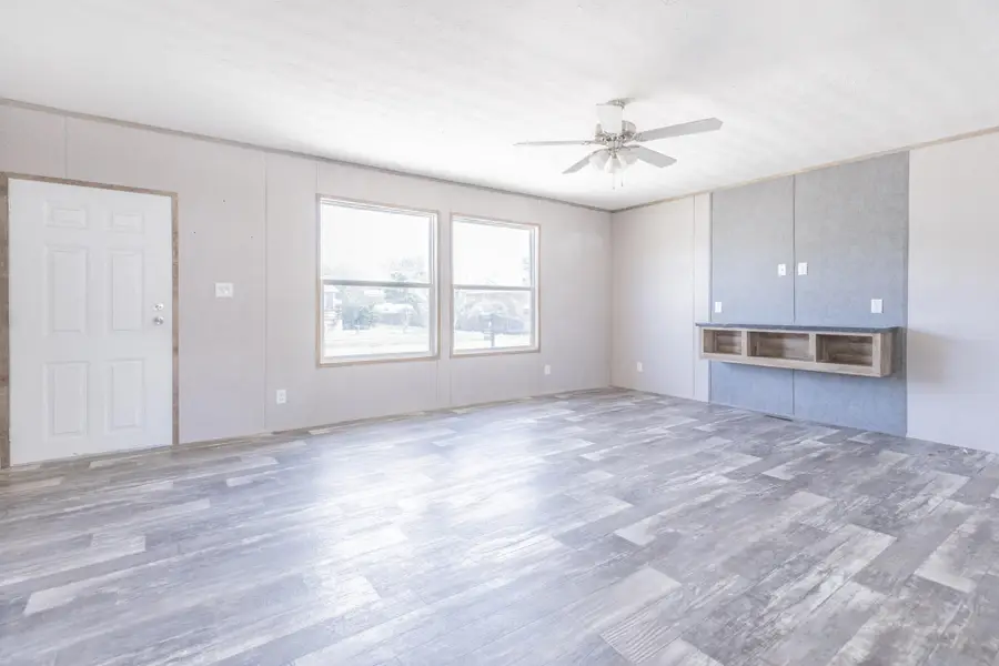 506 W Arthur Avenue, Estancia, NM 87016 - Image #3