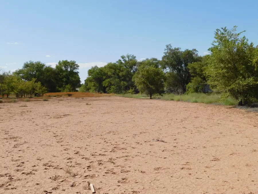 61 N El Cerro Loop, Los Lunas, NM 87031 - Image #2