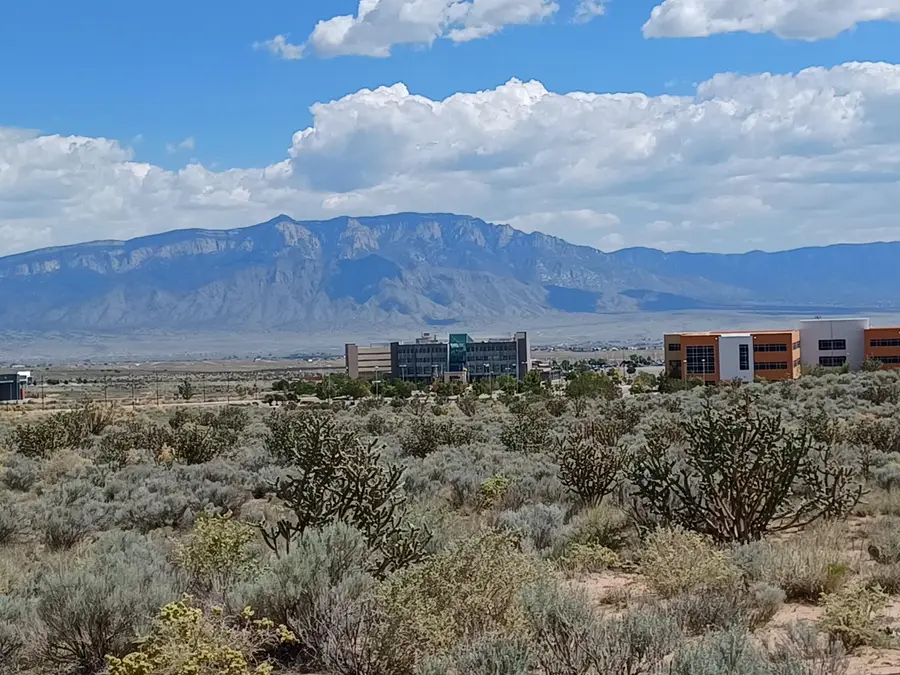 2218 Metro Avenue Ne, Rio Rancho, NM 87144 - #3