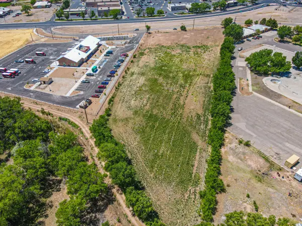 Lambros Lp Se, Los Lunas, NM 87031