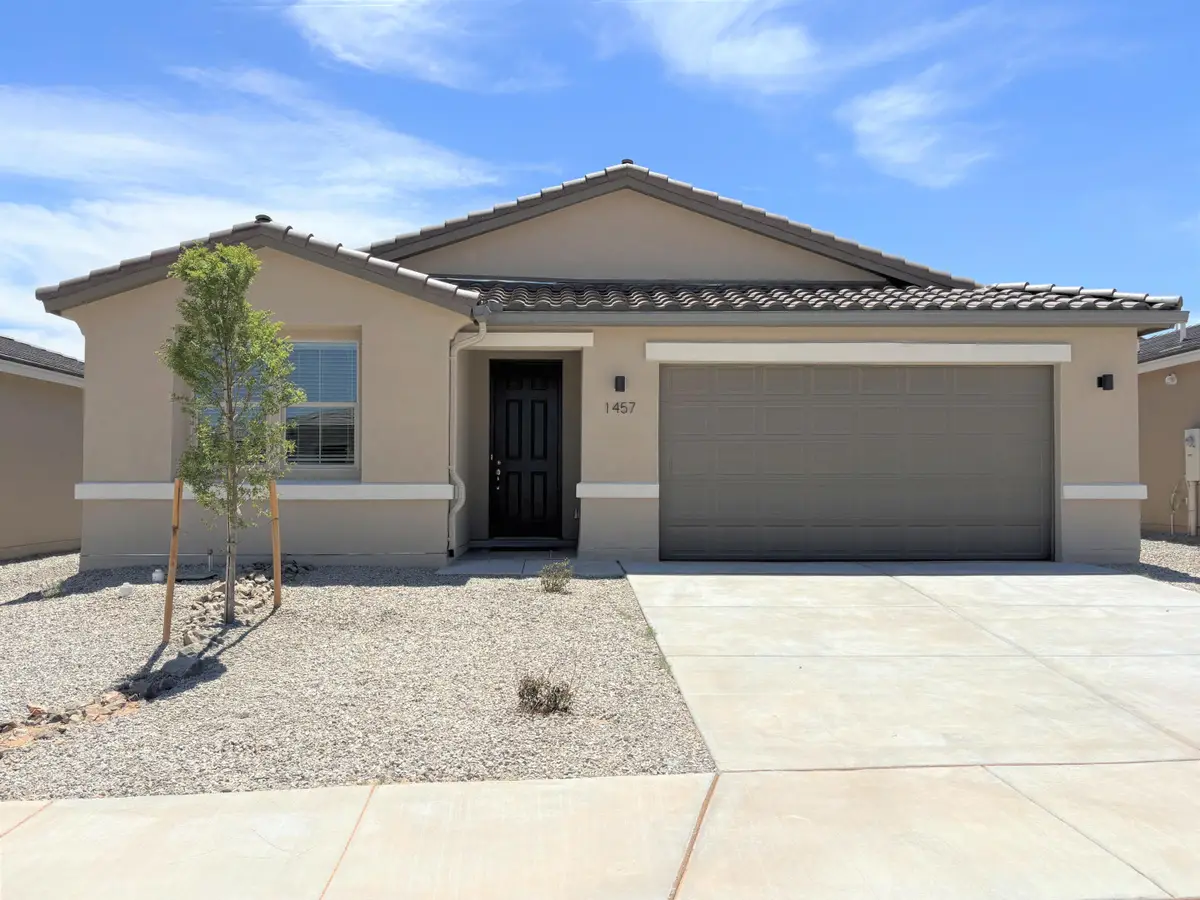 1457 Valle De Colores Road Nw, Los Lunas, NM 87031 - Image #1