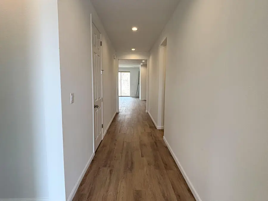 1457 Valle De Colores Road Nw, Los Lunas, NM 87031 - Image #3