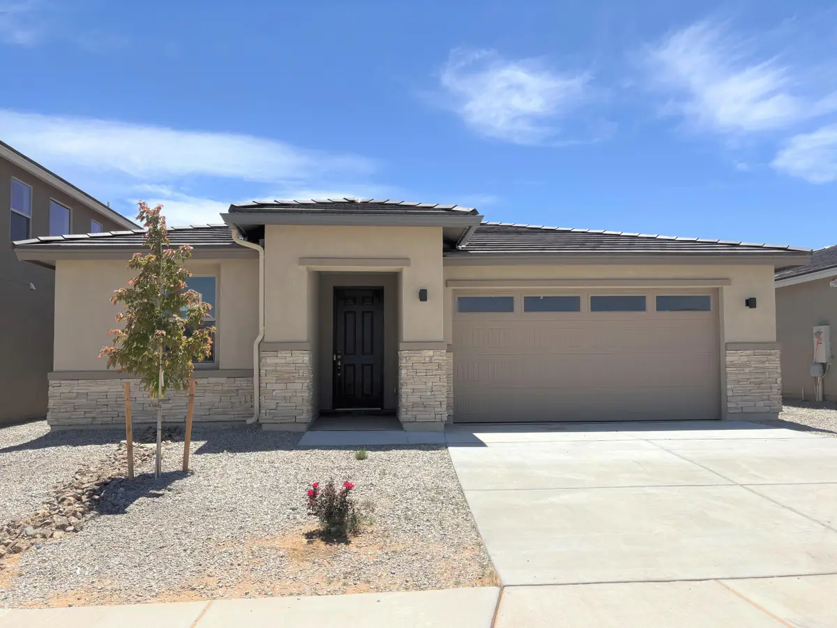 1433 N Valle De Colores Street Nw, Los Lunas, NM 87031 - Image #1