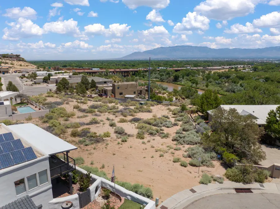 1604 Bluffside Place Nw, Albuquerque, NM 87105 - Image #2