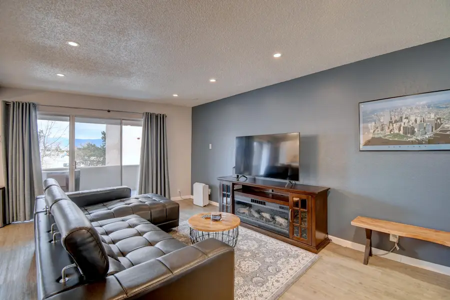 4713 Country Club Lane Nw #D-4, Albuquerque, NM 87114 - Image #3