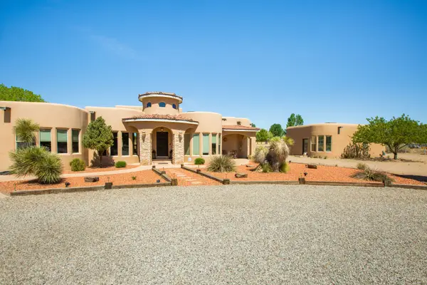 6908 Roble Blanco Drive Sw, Albuquerque, NM 87105