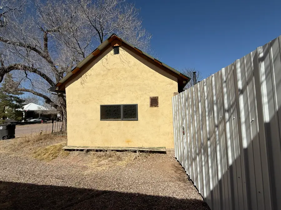 605 Elm Street, Magdalena, NM 87825 - Image #2