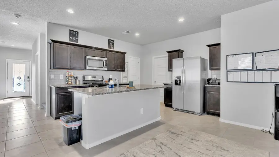 889 Tazanita Loop Se, Rio Rancho, NM 87124 - Image #2