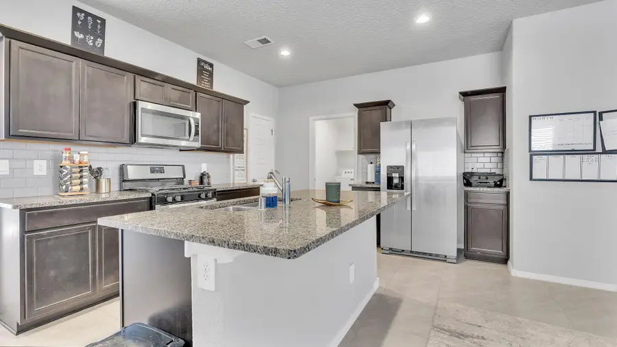 889 Tazanita Loop Se, Rio Rancho, NM 87124 - Image #3