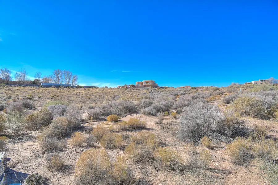 6904 Tampico Road Ne, Rio Rancho, NM 87144 - Image #2