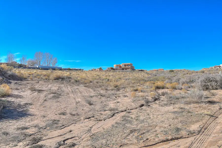 6908 Tampico Road Ne, Rio Rancho, NM 87144 - Image #2