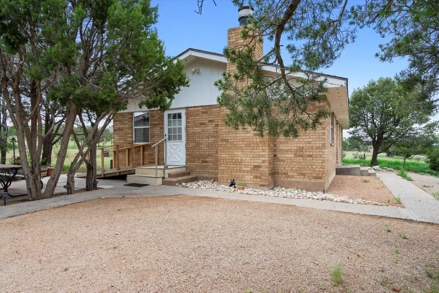 5 Bachelor Trail, Edgewood, NM 87015 - Image #2
