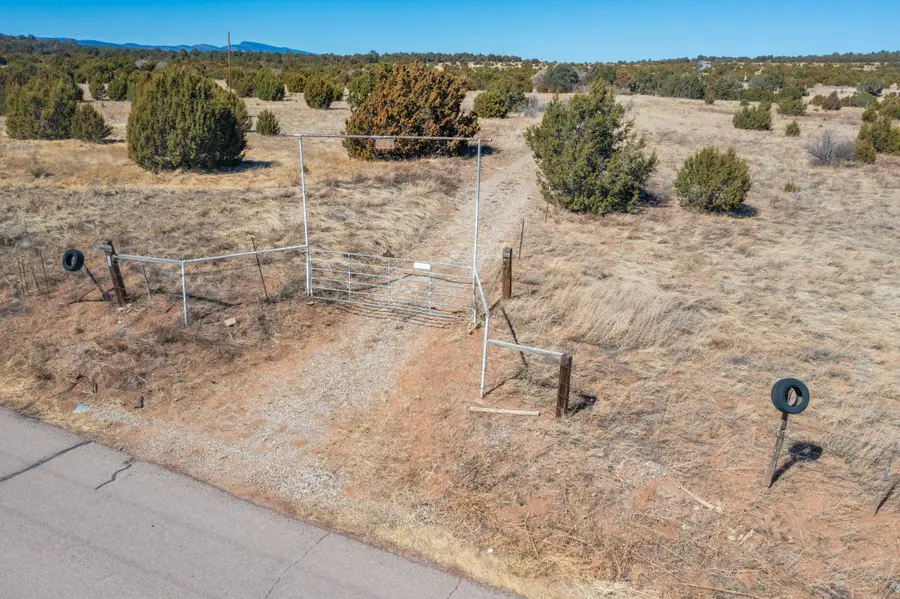 755 Juan Tomas Road, Tijeras, NM 87059 - Image #2