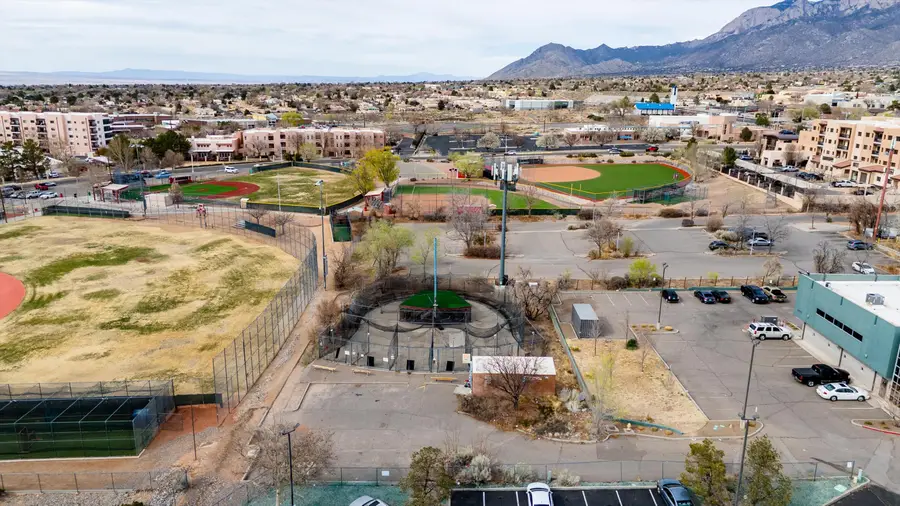 4565 Juan Tabo Boulevard Ne, Albuquerque, NM 87111 - Image #2