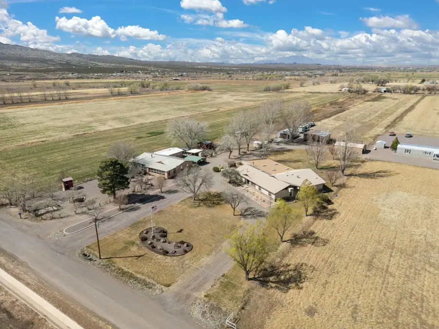 69 Midway Road, Lemitar, NM 87823 - Image #2