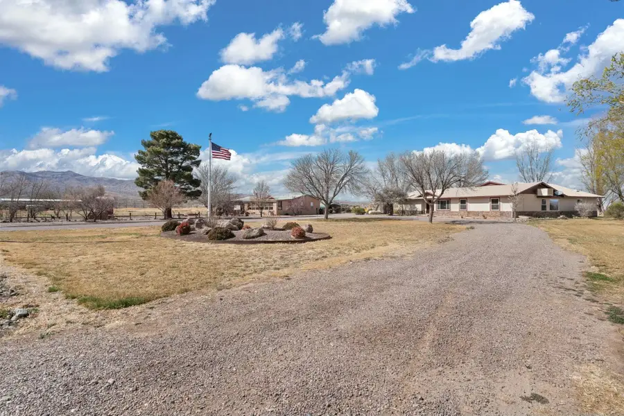 69 Midway Road, Lemitar, NM 87823 - Image #3