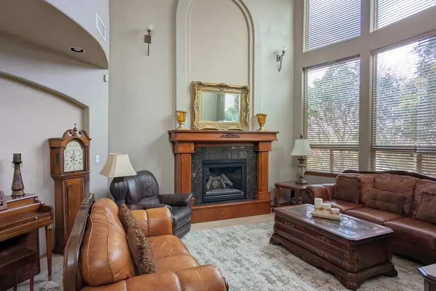 13208 Velma Court Ne, Albuquerque, NM 87112 - Image #2