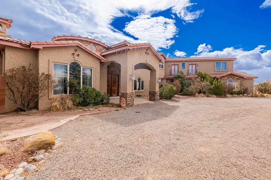 5016 Frontier Road Ne, Rio Rancho, NM 87144 - Image #2