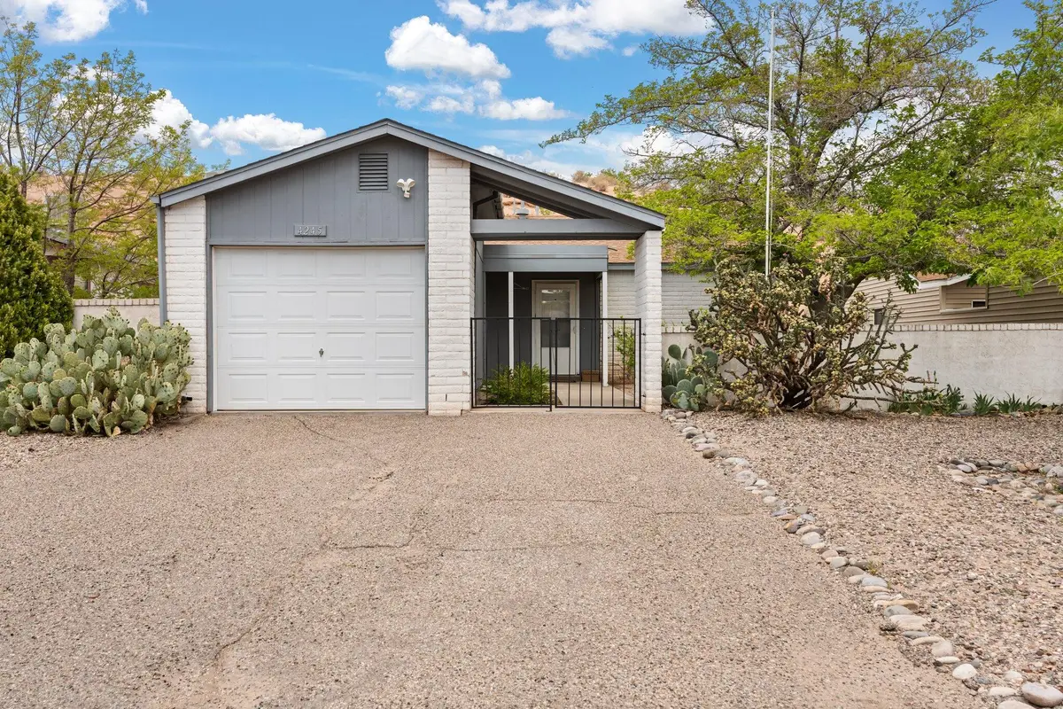 4245 Russel Court Ne, Rio Rancho, NM 87124 - #1