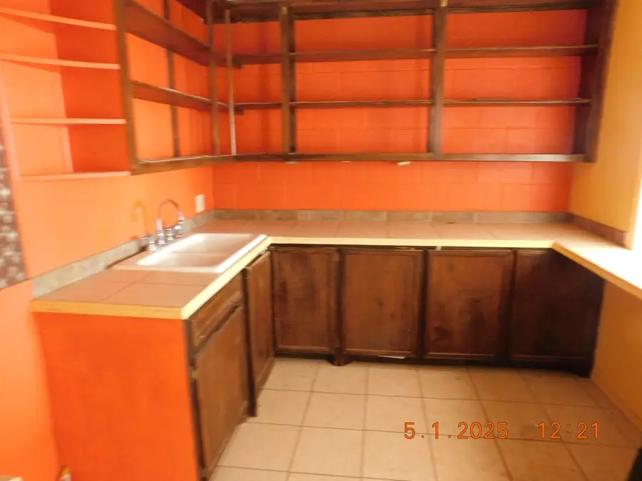 102 S Nogal Avenue, Capitan, NM 88316 - Image #3