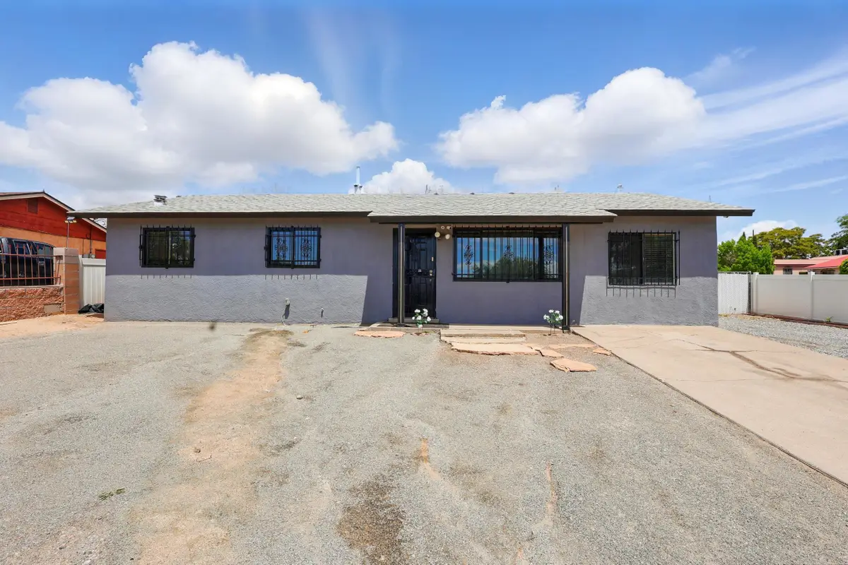 5901 Churchill Road Sw, Albuquerque, NM 87121 - #1